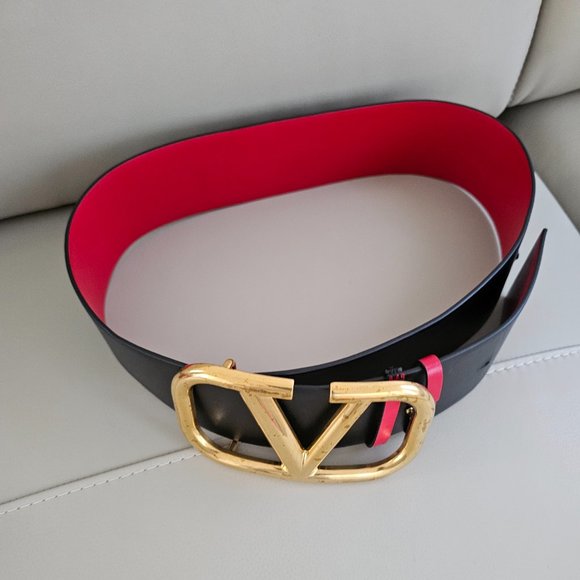 Valentino Big V logo belt